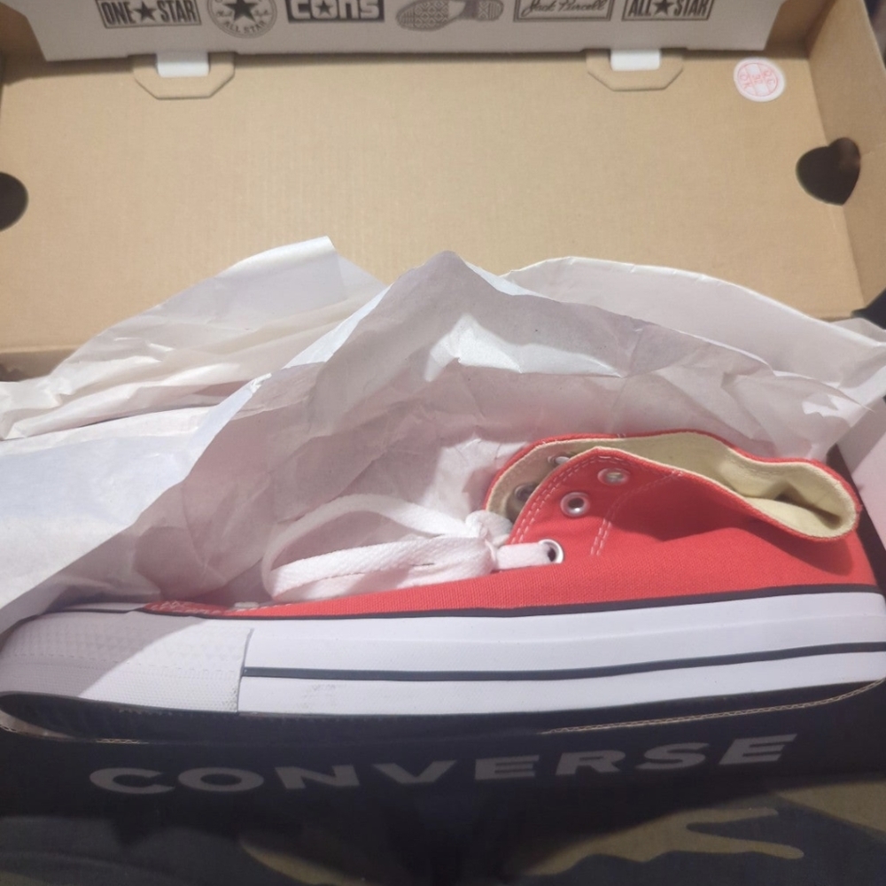 Converse All-star (Brand New)